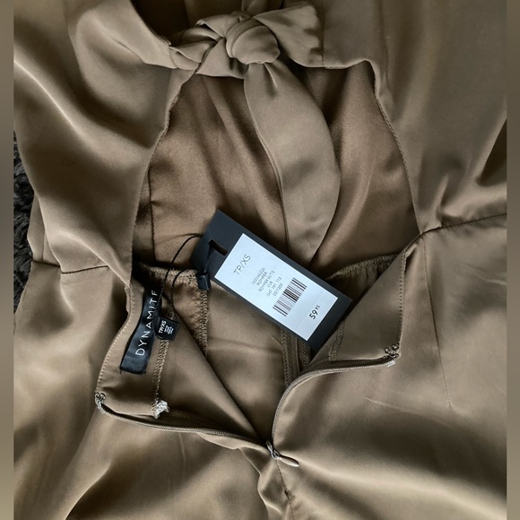 Dynamite romper - Picture 3 of 3